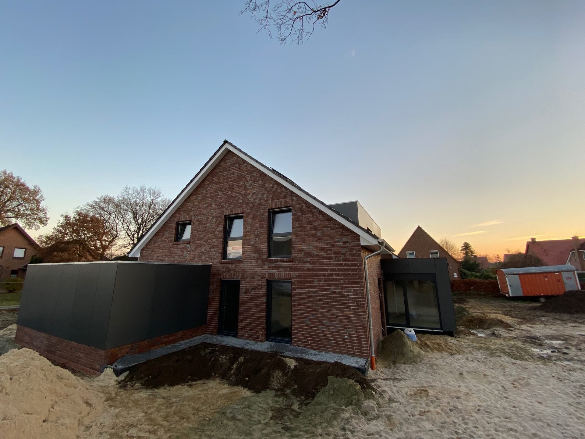 Mehrfamilienhaus mit vier Parteien in Uelsen – Bild 4