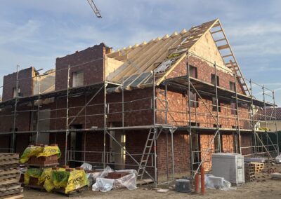 Zwei Mehrfamilienhäuser mit je vier Wohneinheiten